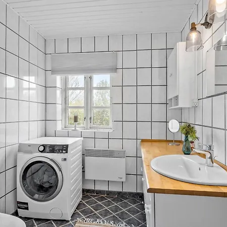 بيت للعطل Awesome In With Wifi Nordenbro Vesteregn