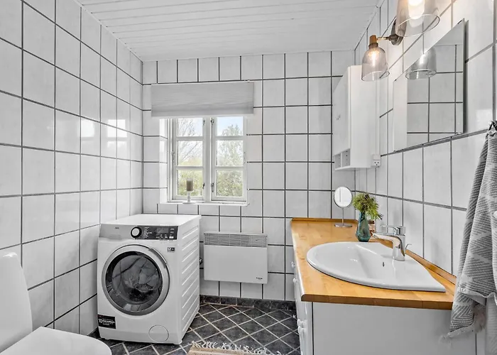 Casa vacanze Awesome In With Wifi Nordenbro Vesteregn